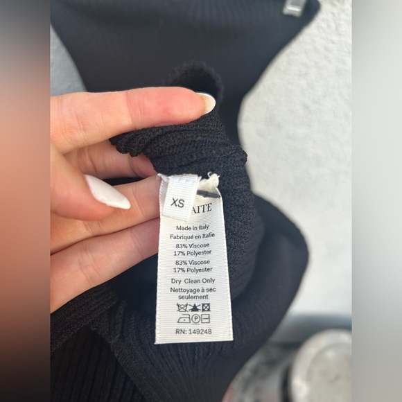 Khaite Loie ribbed-knit midi dress in Black - Picture 9 of 12